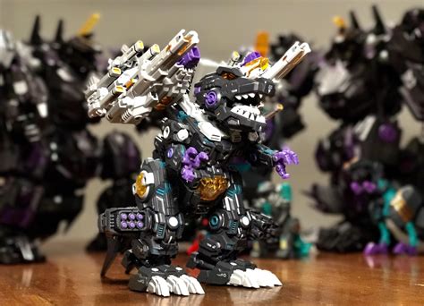 The most heavily armed Dino of the bunch. : r/transformers