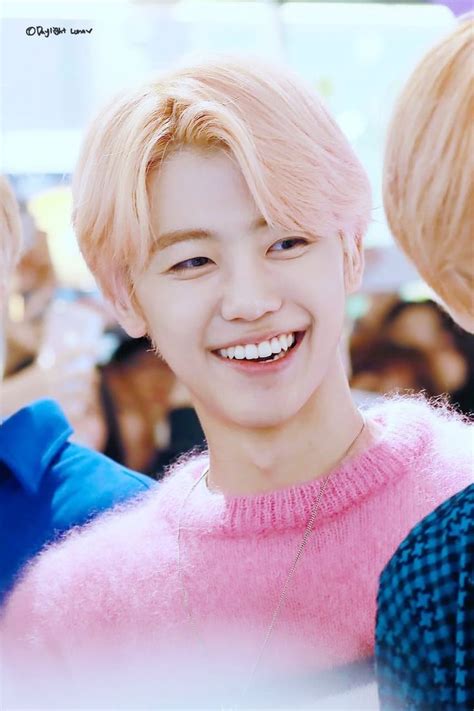 jaehyun nct pink hair nct smile nct dream pink aesthetic  love jaemin