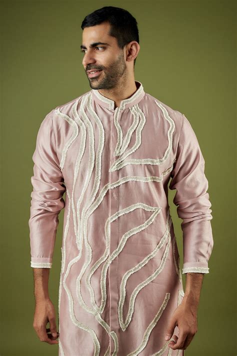 Pernia's Pop up Shop, Men: Designer Luxury Wear 2024 | Gents kurta