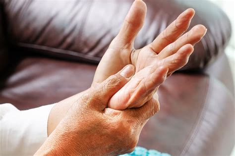 Understanding Hand Pain: Causes and Treatment Options - Shri Krishna ...