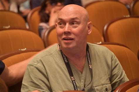 Виктор Сухоруков рассказал о дружбе с Юрием Стояновым - Вокруг ТВ.