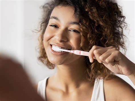 oral hygiene tips smile  day dentistry