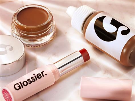 How a Popular Beauty Blog Turned into Glossier