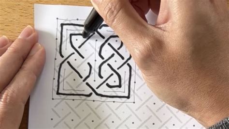 Design your own Celtic Knotwork patterns with Cuttle printable