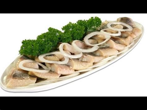 Селедка с луком. Рецепт вкуснейшей закуски - YouTube