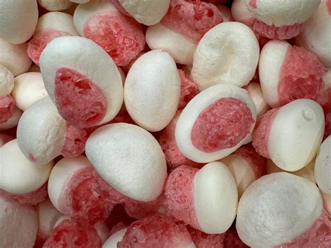 STRAWBERRIES & CREAMS | Freeze Shack