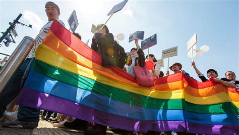 635660768066074715-EPA-JAPAN-PRIDE-PARADE.jpg?width=3200&height=1808