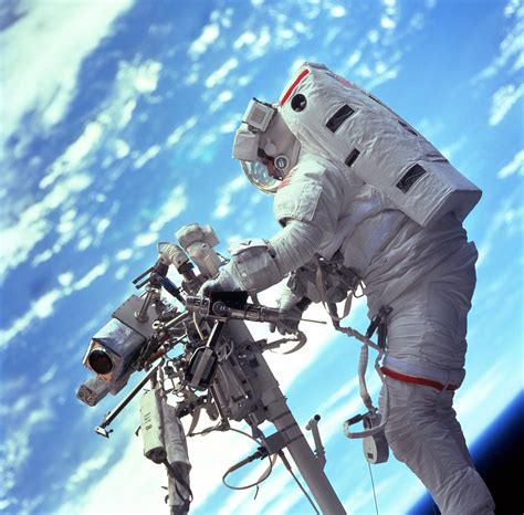 STS-103 Shuttle Mission Imagery | Goddard's Ritsko Wins 2011… | Flickr
