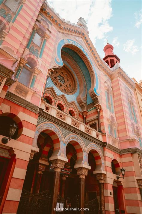 Czech Republic Travel Guide: Best Places to visit (2-week Itinerary)