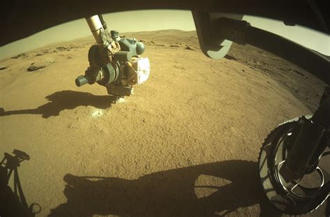 NASA’s Mars rover probes ancient shorelines for signs of life | Science ...