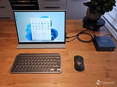 Microsoft Weekly: Lightweight Windows 11 mod, weird shortcuts, and new ...