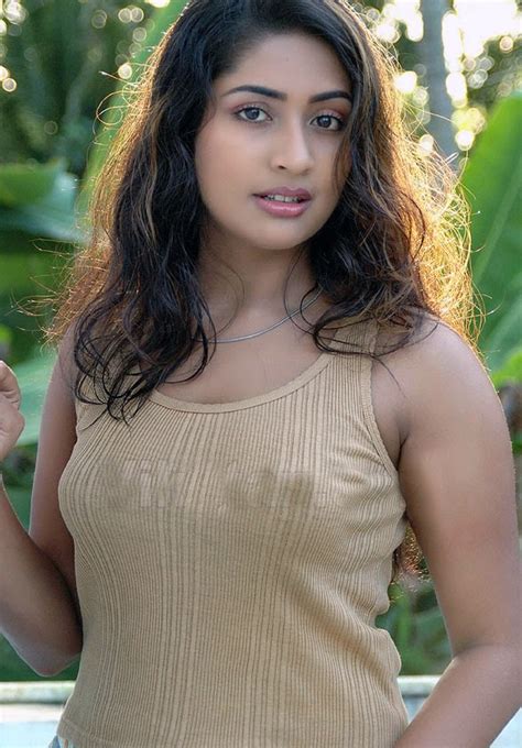 girls fashion dressesgirls clothing  fashion hot tamil actress pics