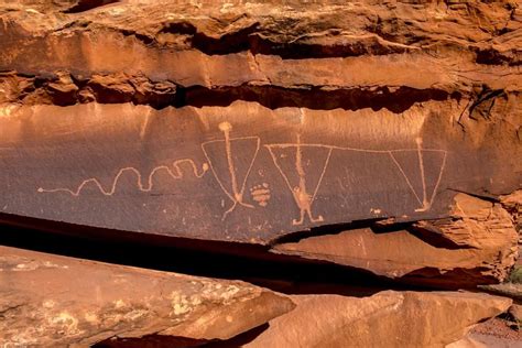 Racist Phrase Found Etched on Native American Petroglyphs in Utah ...