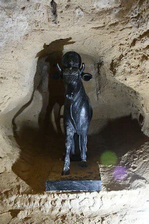 pompeys pillar alexandria tripadvisor