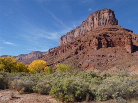 Fall Camping in Utah || Onion Creek || Moab & Hiking