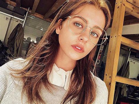 picture  elya ahmedova