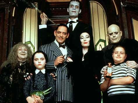 The Addams Family Live-Action TV Series By Tim Burton In The Works ...