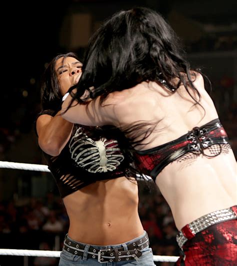 Paige vs AJ Lee: WWE Summerslam -25 – GotCeleb