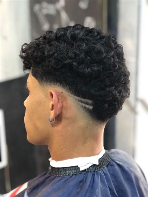 Low Fade Com Topo Cacheado - Low fade cacheado – Artofit