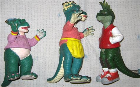 Bonecos Da Familia Dinossauro - 7