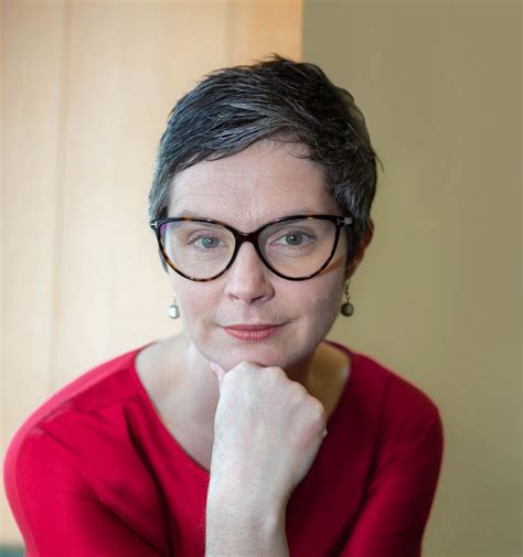 Chloe Smith | Expert Keynote Speaker | Chartwell Speakers