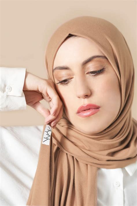 Hijab Jersey Luxury Nude – AYNA DESIGN