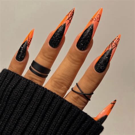 20 Halloween Nail Designs That Make Scary Look Stunning - Social Beauty ...