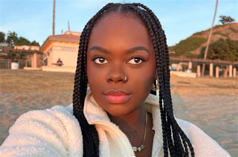 Snoop Dogg's Daughter, Cori Broadus, Welcomes Baby Girl At 25 Weeks