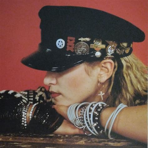 Top - El actor mexicano #PoloMorin famoso por su participacion en la