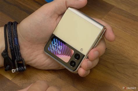 Samsung Galaxy Z Flip 3 Review