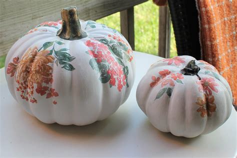 Decoupaged Pumpkins – Loving My New Simple Life