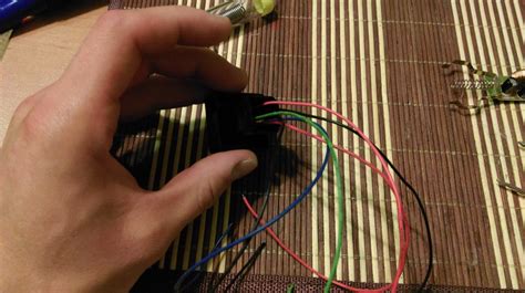 Usb-зарядка в кнопке на Ваз 2110,11,12, с панелью старого образца ...