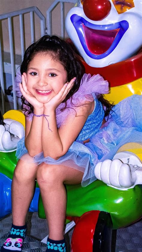 Buffet do Palhaço Pomarola (@buffetdopomarola) • Instagram photos and