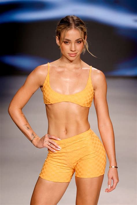 Charly Jordan - VDM the Label Runway Show in Miami 07/17/2022 • CelebMafia