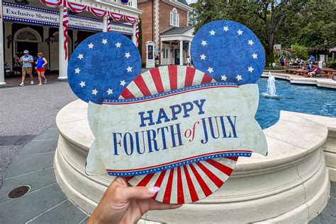 VIDEO: Watch EPCOT's 4th of July Fireworks With Us! - MickeyBlog.com