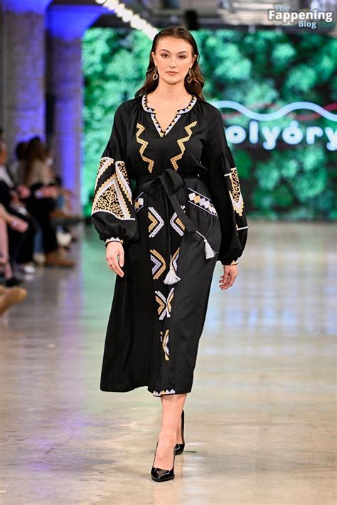 Rachel Pizzolato / beautyandbrainswithatwist Nude Leaks Photo 436 | #