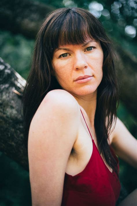 Tantric Intimacy Coaching | Toronto, ON | Divine Tantric Priestess