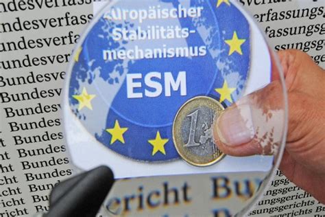 ESM: Παραμένει στα «κόκκινα» το ελληνικό χρέος | Fortunegreece.com