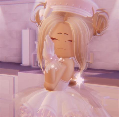 Roblox Royale High Girls Wallpapers - Wallpaper Cave