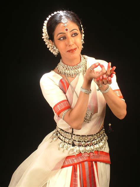 bindu: bindu juneja