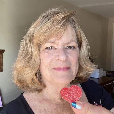 Debbie Chaney - Found a fox today just chilling at the... | Facebook