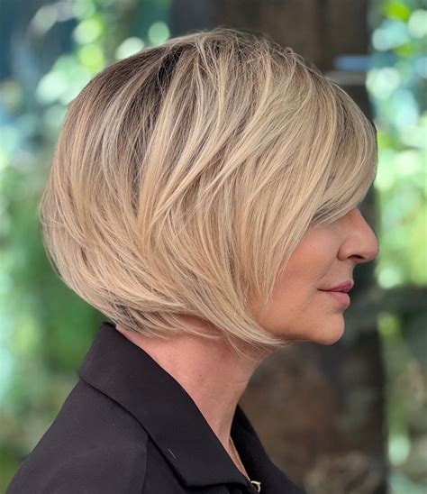 Jaw Length Layered Haircuts