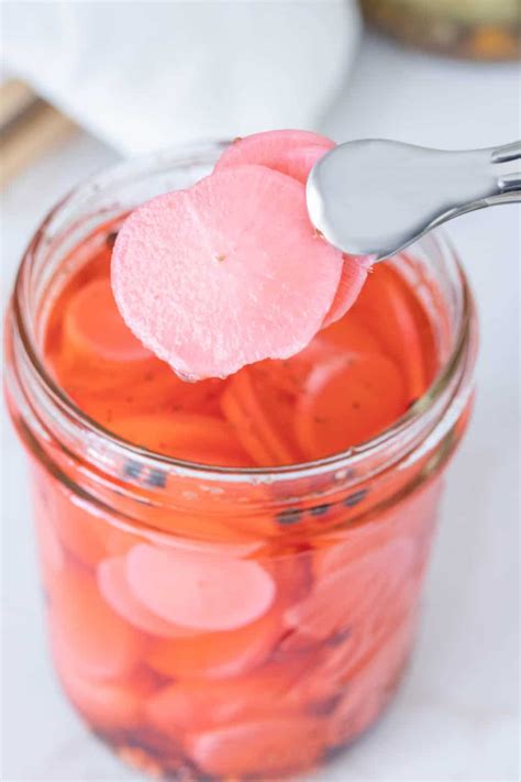Pickled Radishes Recipe - stetted