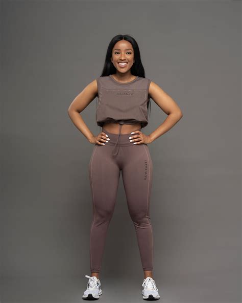 Gymwear 002 – HouseOfZee