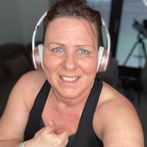 Kim _t_0 Weighted Hula Hooping