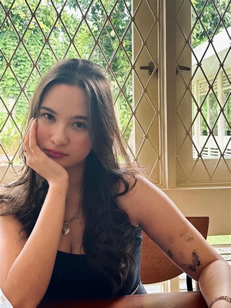 Olivia Payten Eks Trainee JKT48 Luruskan Tudingan Miring Soal Tampil di