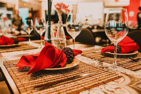 Banquet table set with festive decorations · Free Stock Photo