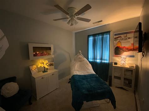 Full Body Massage Near Me - Full Body Massage Deals & Discounts | Groupon