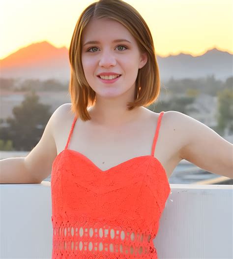 Dakota Burns (Actress) Height, Weight, Wiki, Age, Videos, Photos