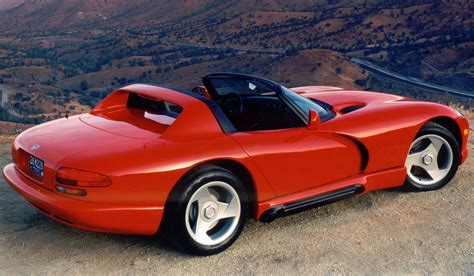 Dodge Viper (1992-1995) технические характеристики, фотографии и обзор